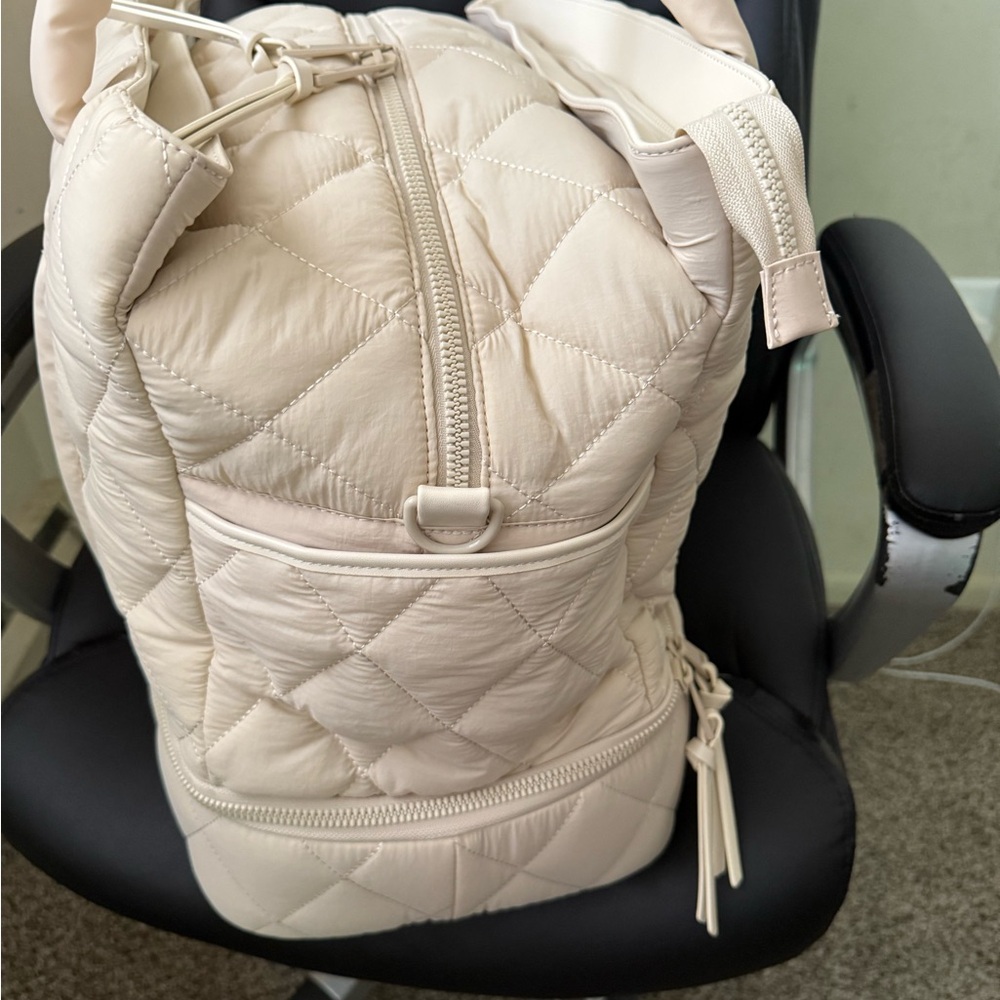 Pink Quilted Bag - Picture 4 of 9